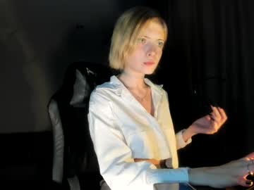 annalucasshow