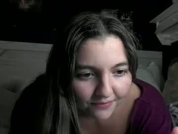 brunettebaby040