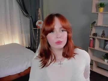 kiss naomi kiss