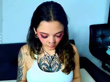 kitty ravee