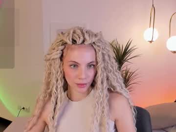 mia silk