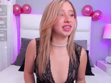 mia skys