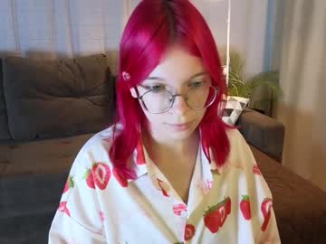 pink tilly